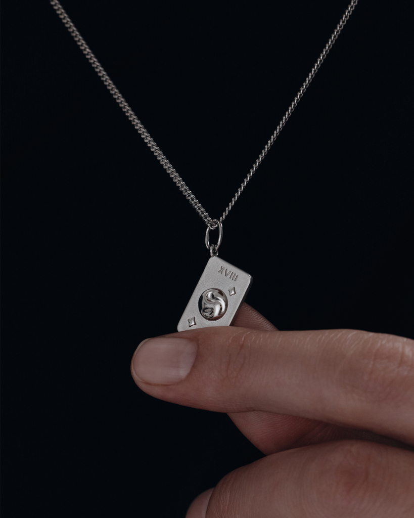 Подвески The Moon фото