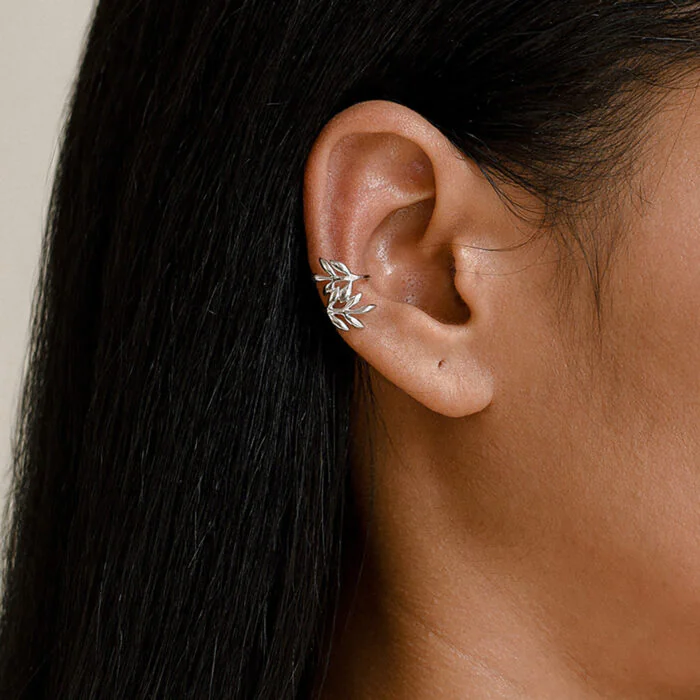 Каффы на уши: купить серьги на всё ухо в Москве - Darkrain